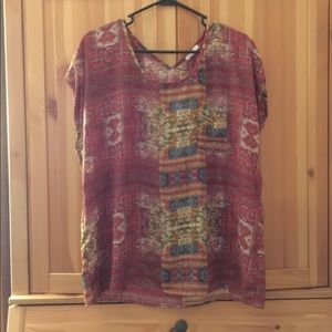 Pleione top-super flattering-excellent condition